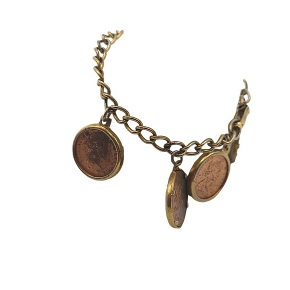 Canada 1969 1 Cent Coin Charm Chain Bangle Bracelet Gold Tone Vintage - Picture 5 of 8